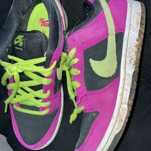 Nike sb dunk low plum size 7 used